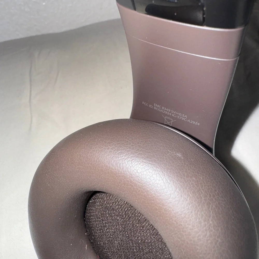 Beats - Studio Pro - Picture 9 of 10